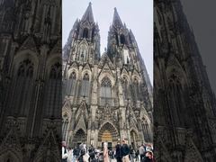 Μέσω της έκθεσης, δημιουργήθηκε εμπιστοσύνη με τους πελάτες και επιτεύχθηκε μακροπρόθεσμη συνεργασία